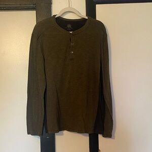 Rock & Republic Dark Olive Long Sleeve Henley